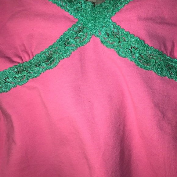 🌸NWOT🌹HOT PINK CAMISOLE🌸🌹 - Picture 2 of 2